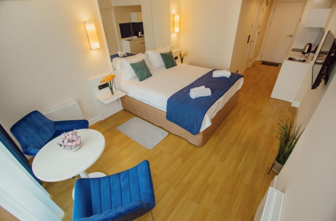 Sea Side Aparthotel In Orbi Complex Батуми Екстериор снимка