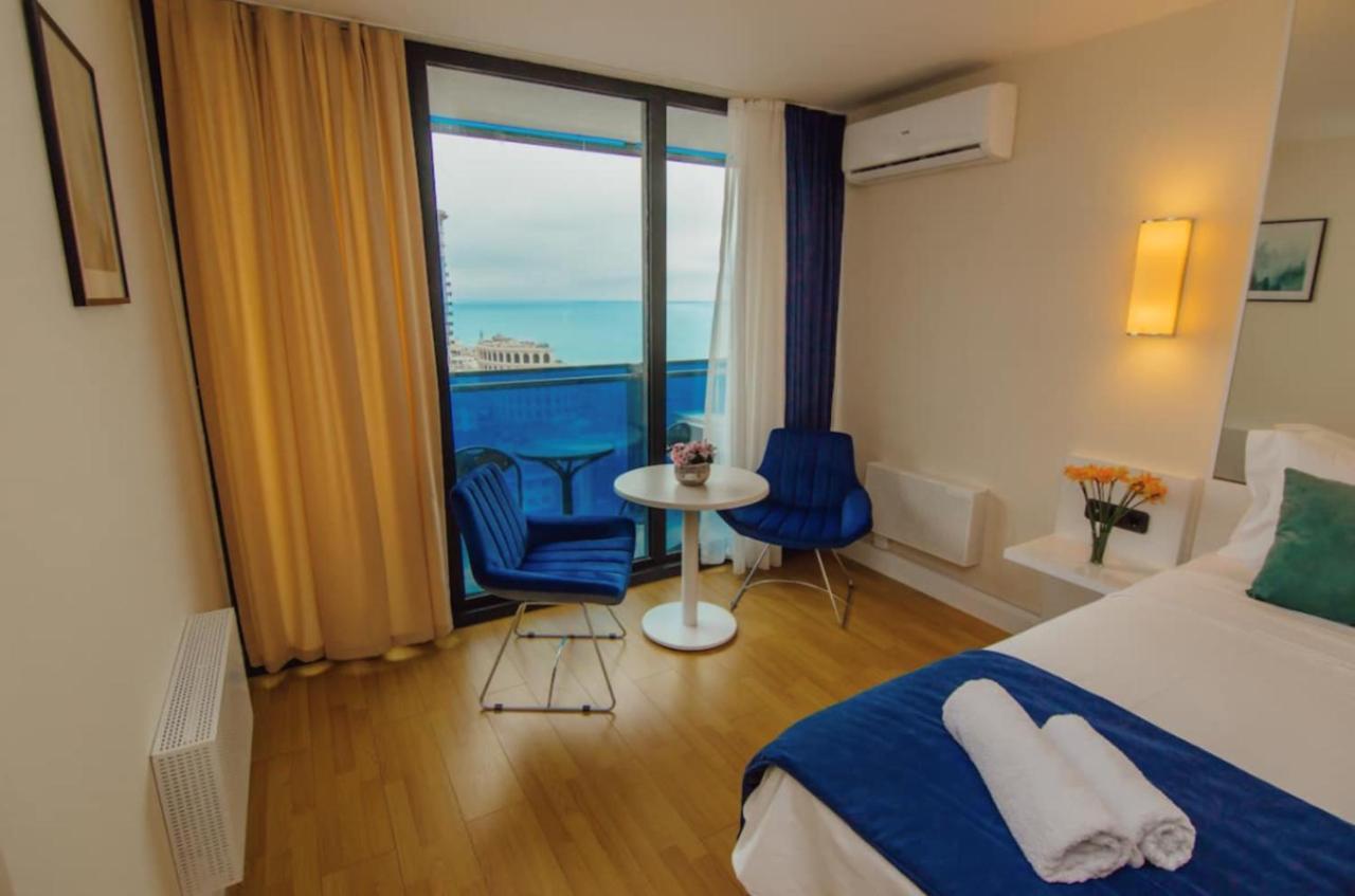 Sea Side Aparthotel In Orbi Complex Батуми Екстериор снимка