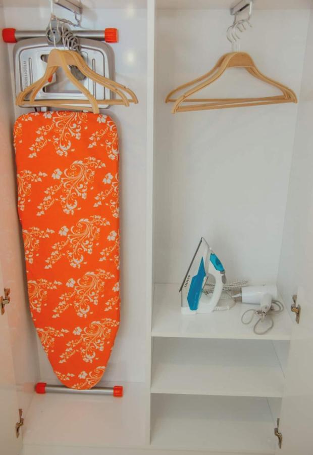 Sea Side Aparthotel In Orbi Complex Батуми Екстериор снимка